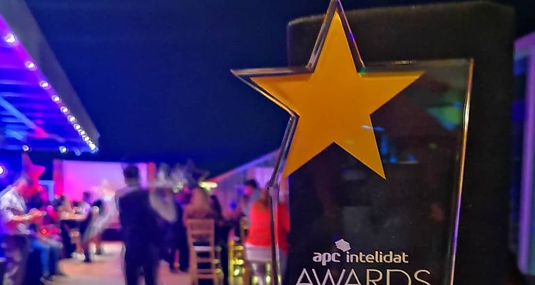 APC INTELIDAD Premio