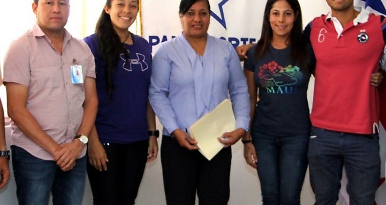 Pandeportes entrega fondos a delegacin panamea que nos representar en IV Juegos Suramericanos de Playa