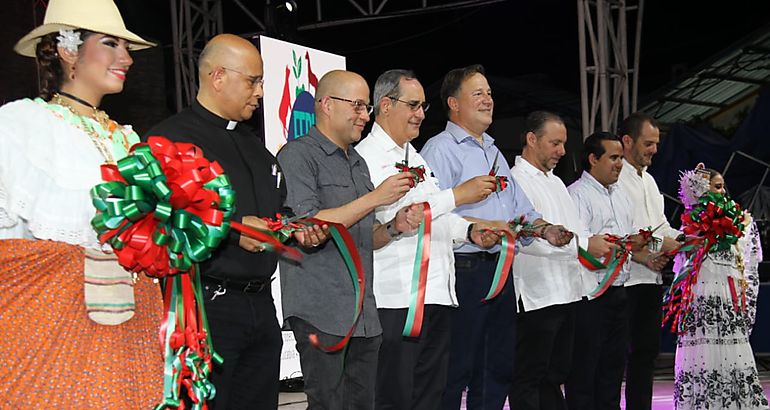 Varela inaugura Feria Internacional de David