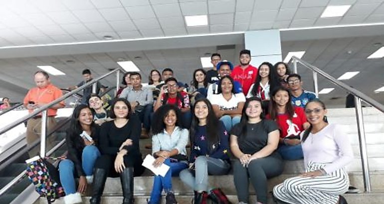 Estudiantes de Panam Bilinge