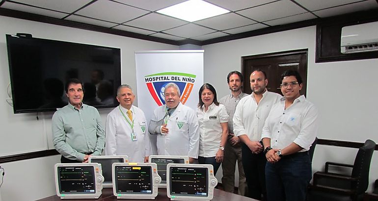 Comunidad Helnica dona cinco monitores de signos vitales al Hospital del Nio 