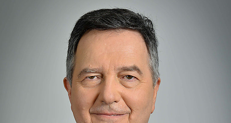 Roberto Ampuero