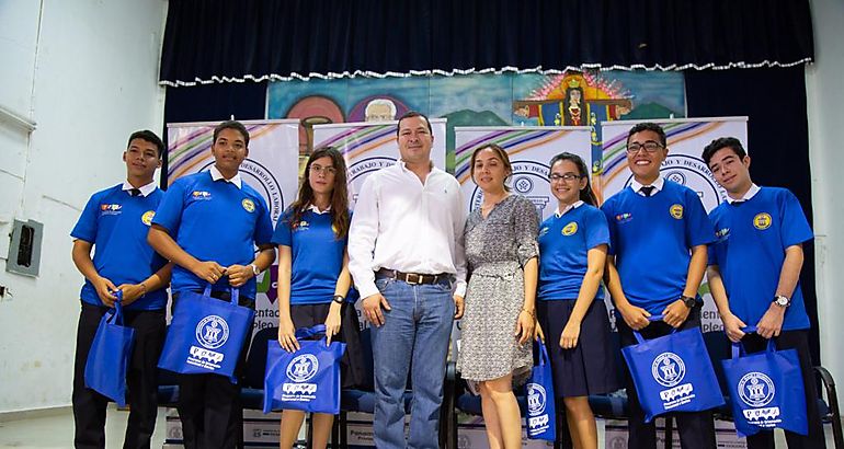 Jvenes se benefician con el POVE en Los Santos