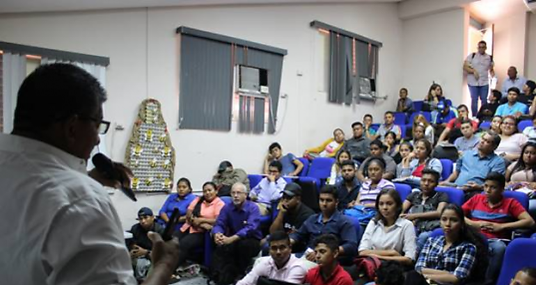 UPMircoles Acadmicos en la FCA