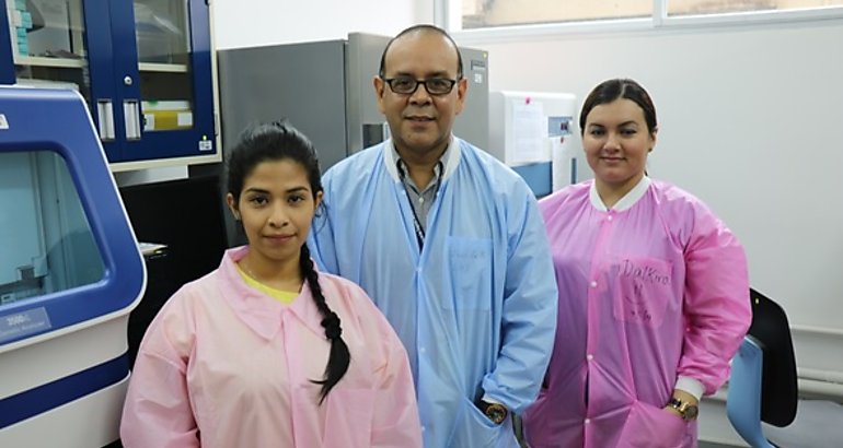 Investigadores panameos identifican diana antiviral