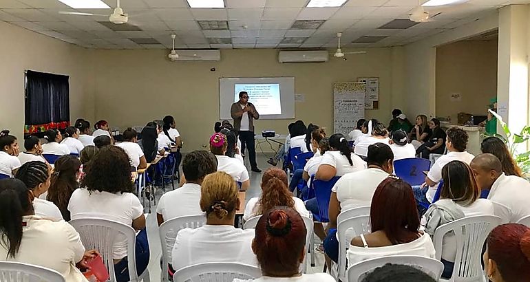 Morgan  Morgan realiza taller en el Centro Femenino de Rehabilitacin