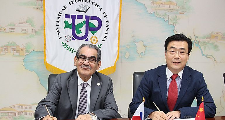 Huawei y la UTP firman V Convenio Especfico de Cooperacin