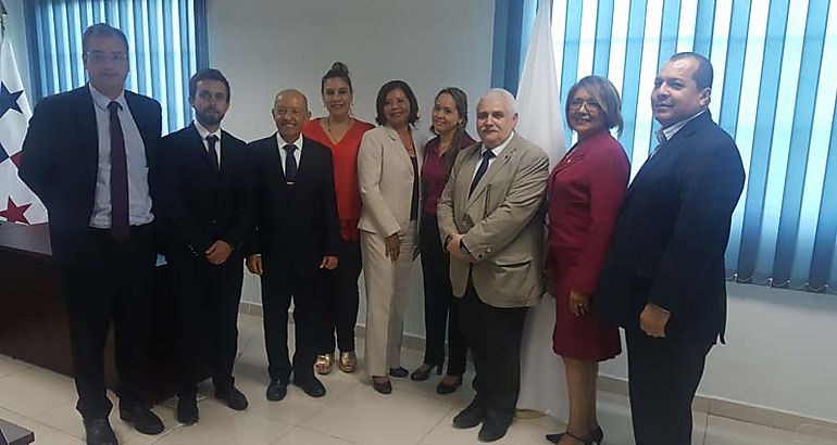 La UNACHI recibe la visita de Tcnicos de CONEAUPA