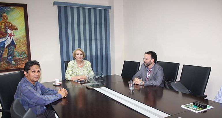 Doctor Hctor Cancela visita la Unachi