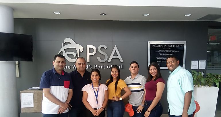Estudiantes de la Universidad Rafael Nez de Cartagena visitan la terminal de PSA Panam 