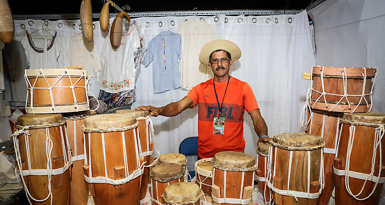 Feria Nacional de Artesanas
