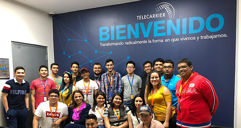 Estudiantes de la Universidad Tecnolgica de Panam visitaron el Data Center de Telecarrier