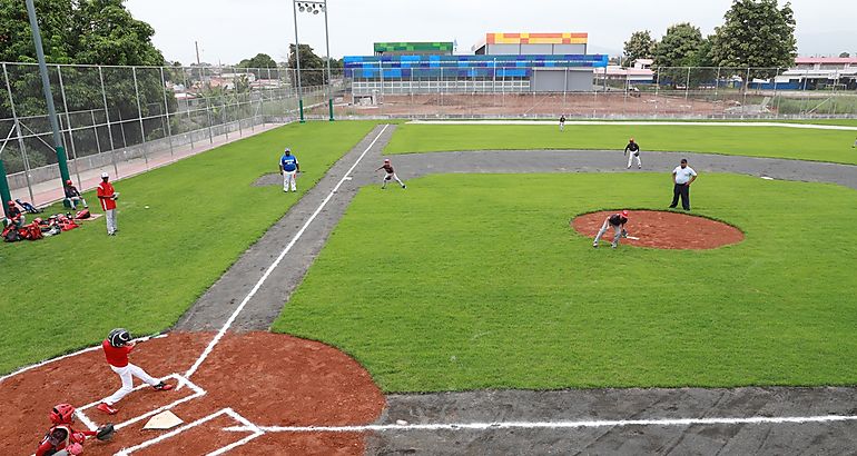 Complejo deportivo Roberto Kelly 