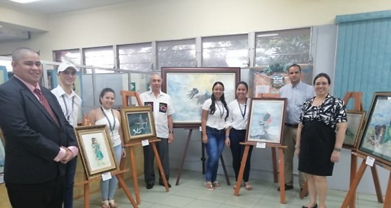 Exposicin de pinturas en el VIII Congreso Cientfico y II Congreso Internacional del CRUA