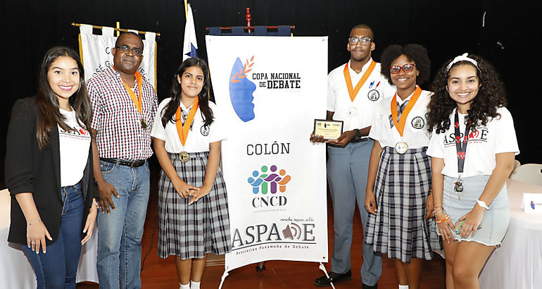 Colegio Santa Mara de Beln representar a Coln en la Copa Nacional de Debate