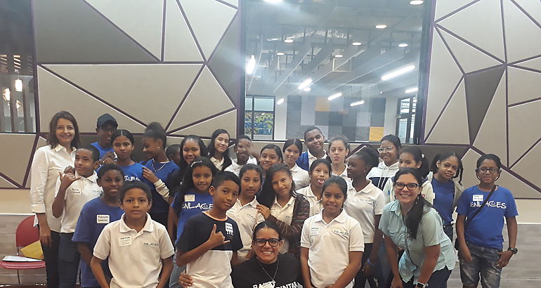 DELL Panam recibe jvenes del Programa Enlaces