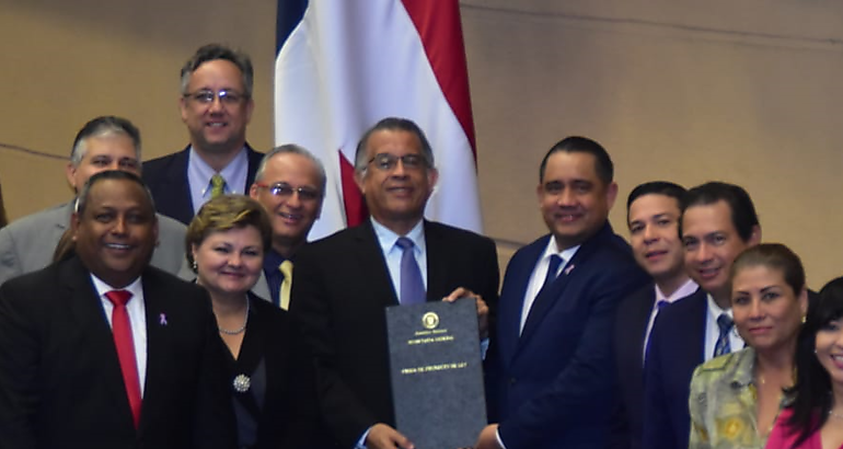 Aprueban en tercer debate proyecto de ley del FECI en beneficio del sector agropecuario