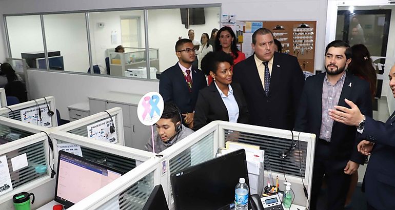 La Ampyme y 311 coordinan articulacin efectiva de atencin a los emprendedores y empresarios