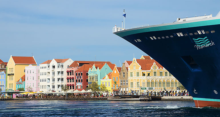 Pullmantur Cruceros se suma al Black Friday bajando los precios al fondo del mar