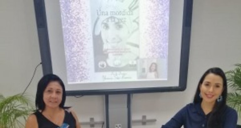 Presentan libro sobre como afrontar el cncer por la doctora Yessica Sez Barrios