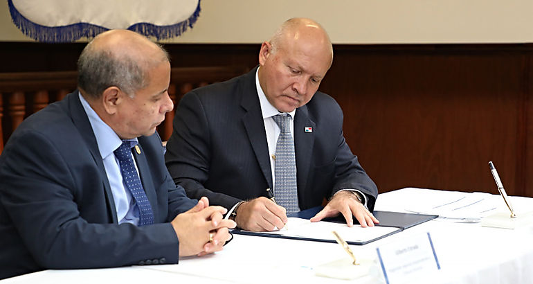 IMA y TE firman convenio de cooperacin