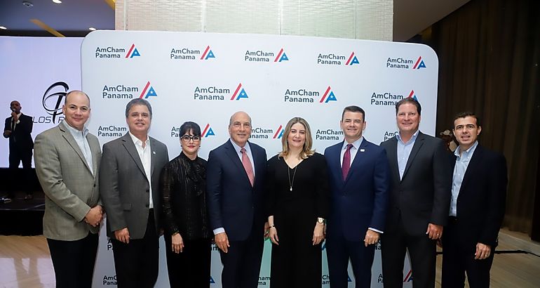 AmCham Panam celebra sus 40 Aos en el End of Year Cocktail