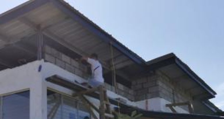 Avanzan trabajos en el Centro de Salud de Pocr