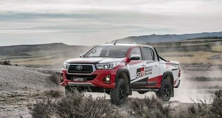 Toyota Hilux Dakar V8 de 325 CV
