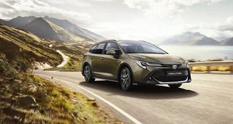 Toyota Corolla Hybrid Touring Sports Trek