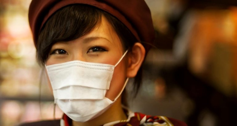 Personas con mascarillas