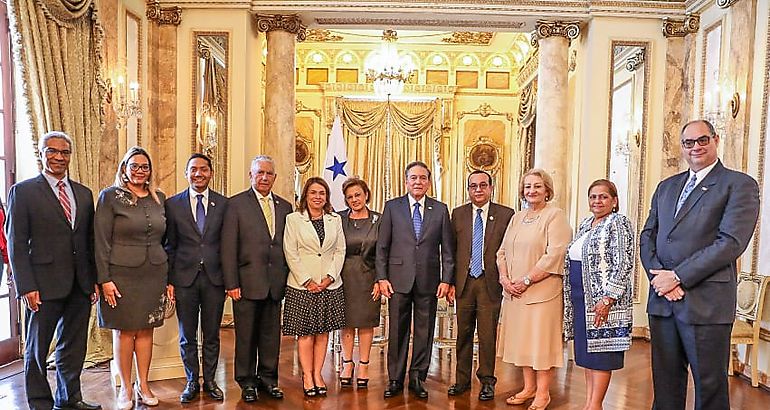 Gobierno otorgar becas para fortalecimiento de formacin docente
