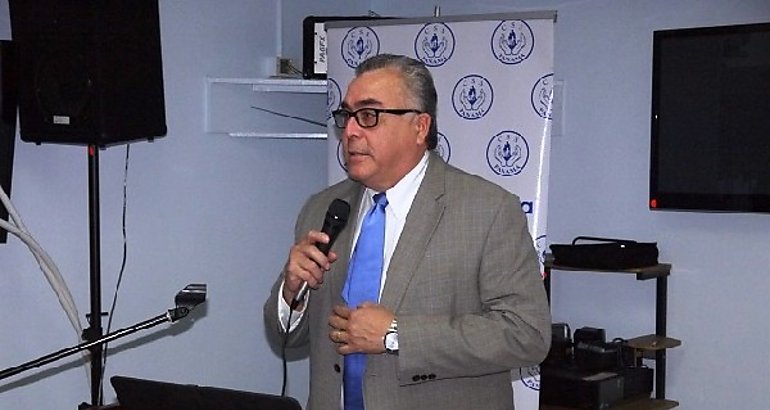 Lcdo Ramn Gustavo Ruiz