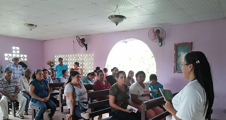 Instruyen sobre prctica de roza y quema en reas de uso agrcola