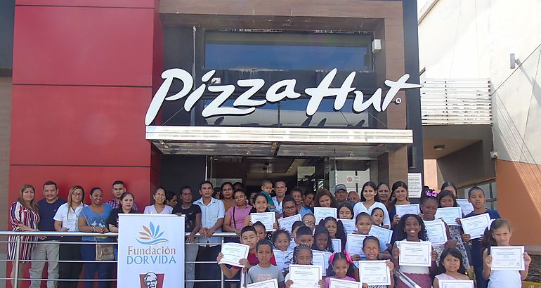 Franquicias Panameas realiza entrega de becas Dorvida