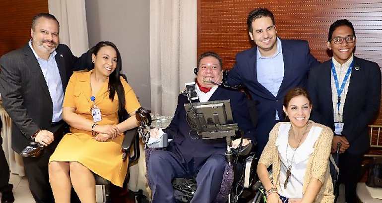 Presentan la plataforma de software RENACER