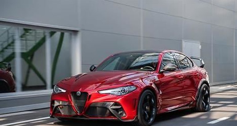 Alfa Romeo Giulia GTA