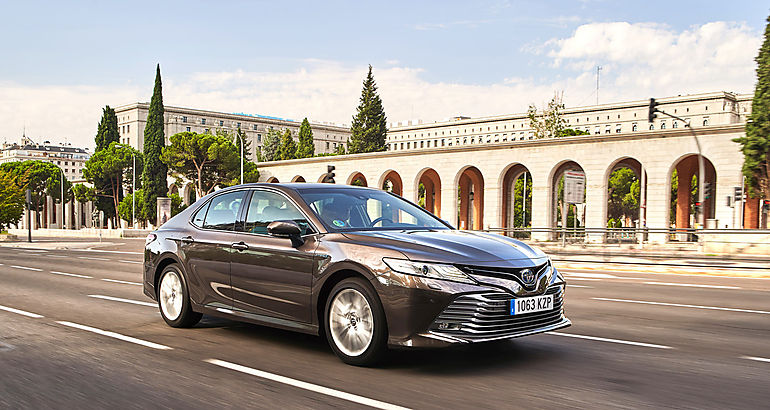 Toyota Camry 25 220H 218 CV