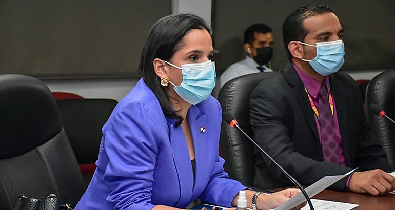 La ministra de Desarrollo Social Mara Ins Castillo de Sanmartn