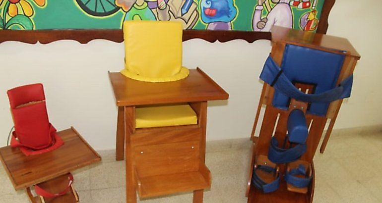IPHE disea y elabora sillas ortopdicas 