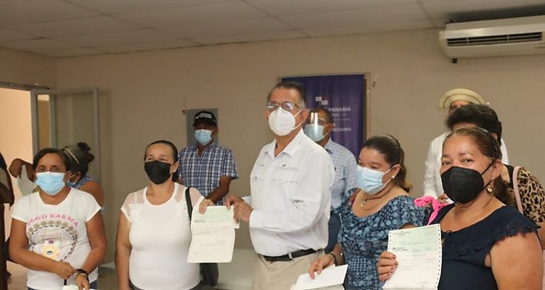 MIDA apoya a 200 mujeres de bajos recursos para que incursionen en proyectos agropecuarios