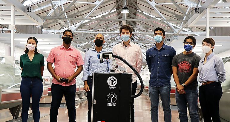 Robots autnomos de desinfeccin remota realizan su primera demostracin