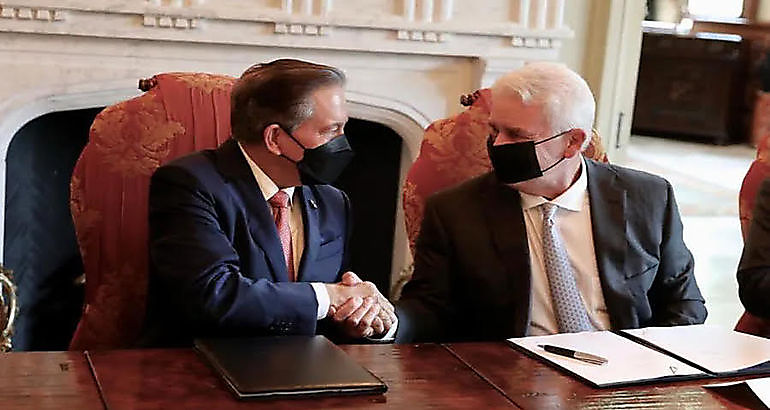 Presidente Cortizo firma memorando de entendimiento con Energy Transfer