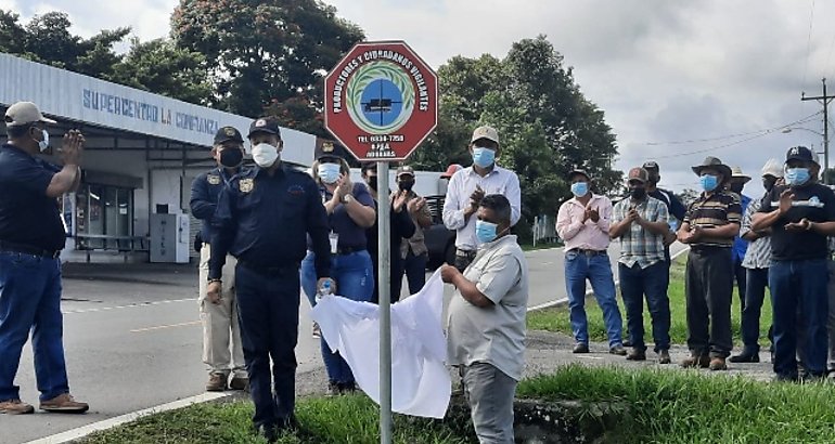 Aduanas oficializa el programa productores y ciudadanos vigilantes en Caisan Chiriqui