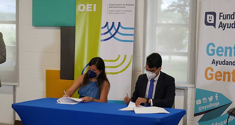 Fundacin Ayudinga y la Organizacin de Estados Iberoamericanos OEI firman alianza en pro de la educacin