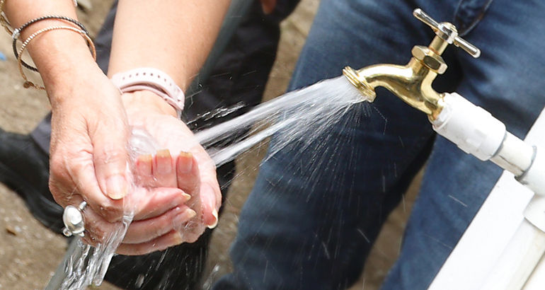 Agua