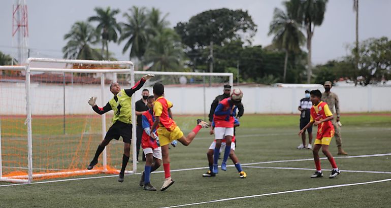 Culmina Copa Las Estrellas de Coln