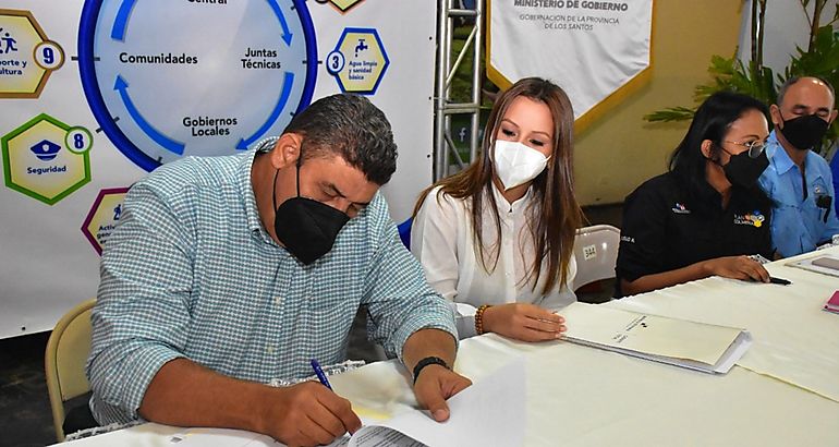 Instalan Mesa Colmena en la provincia de Los Santos