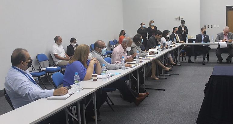 Sector privado y gubernamental se renen para agilizar la inversin
