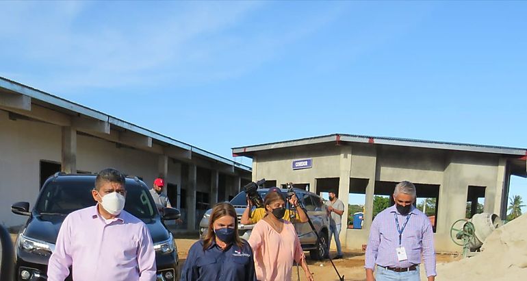 Avanza construccin de escuelas que albergarn a ms de mil 500 estudiantes en Herrera