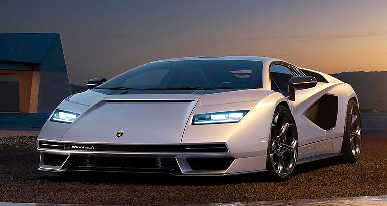 Lamborghini Countach LPI 8004